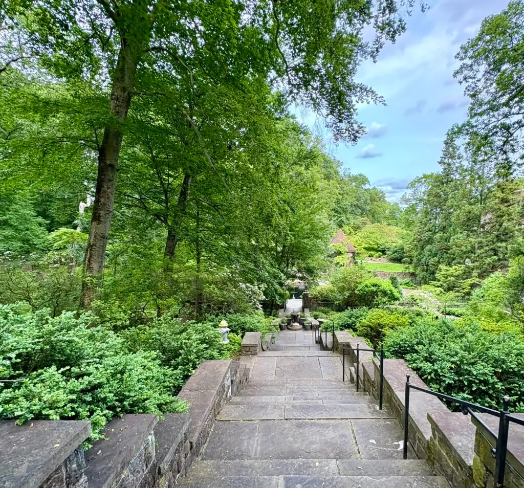 View down to the outdoor theatre and sunken garden at Winterthur