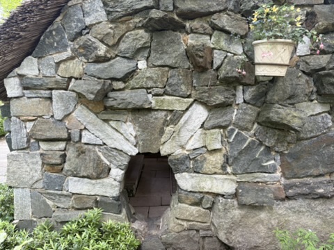 Hobbit House at Winterthur detail