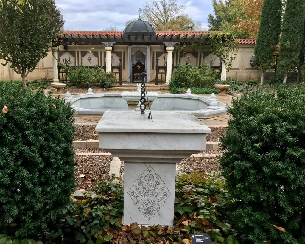 Complex Sundial in the Missouri Botanical Garden- Ottoman section