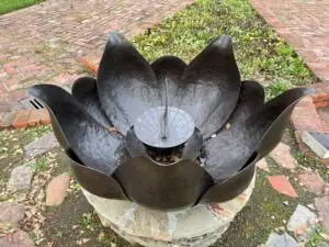 A sundial in a sculpture at the Luther Burbank Garden